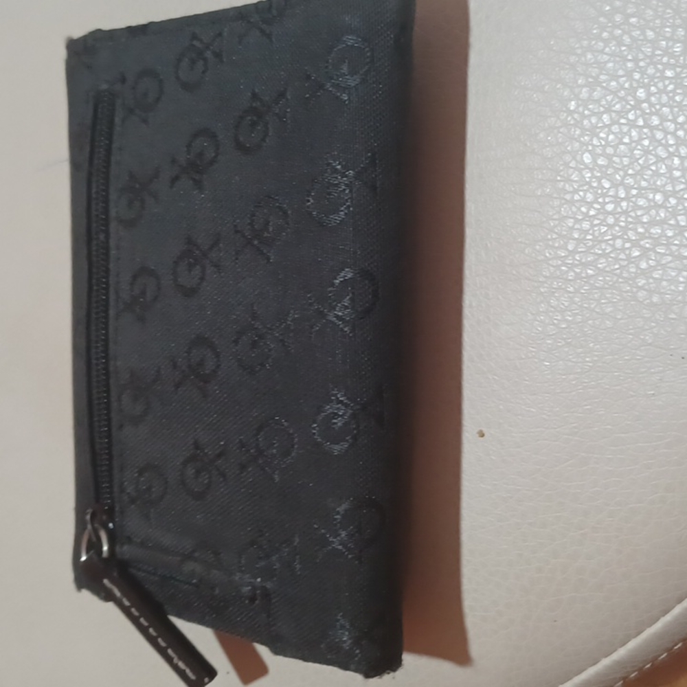 Wallet - Picture 2 of 4
